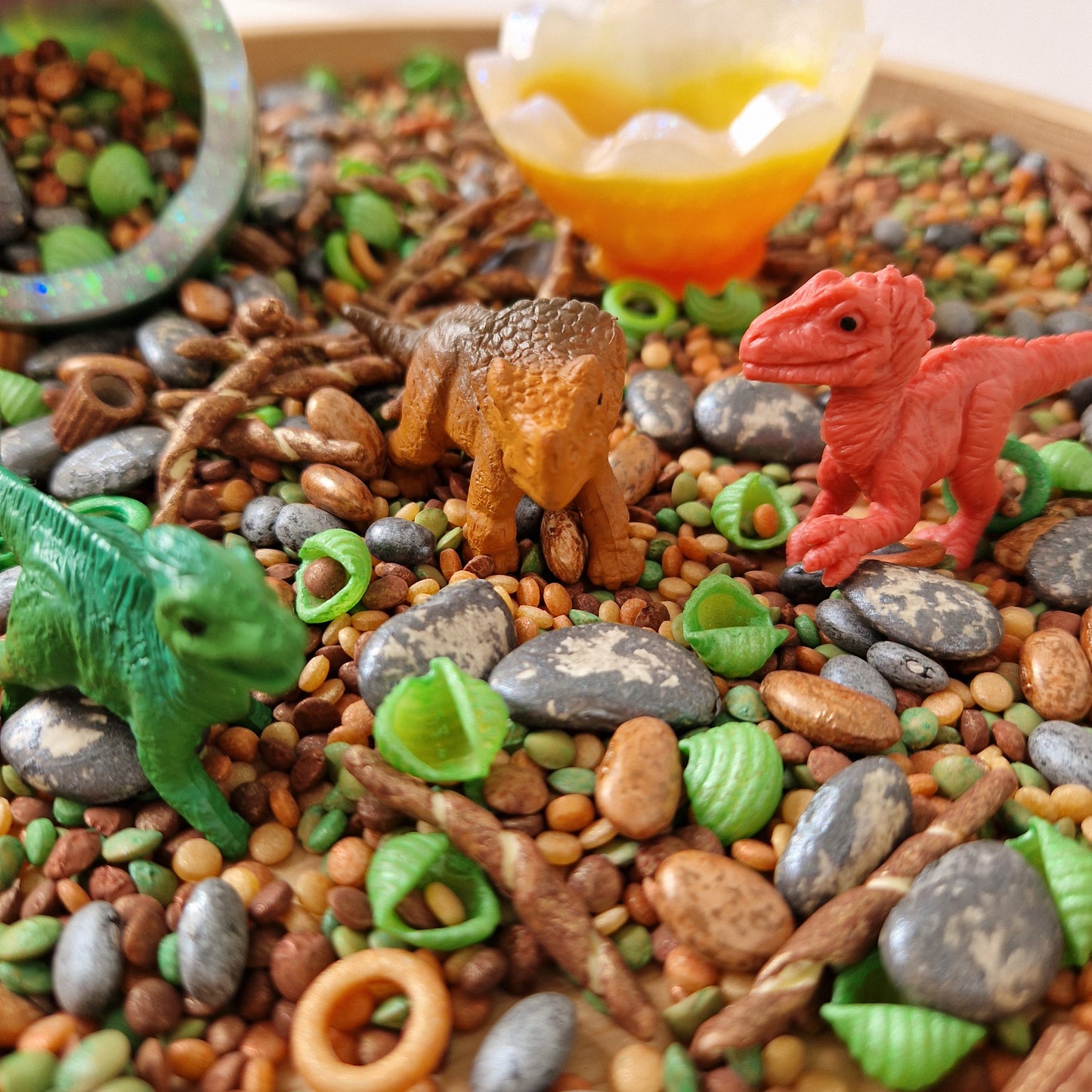 Dino Crunch Sensory Play Base