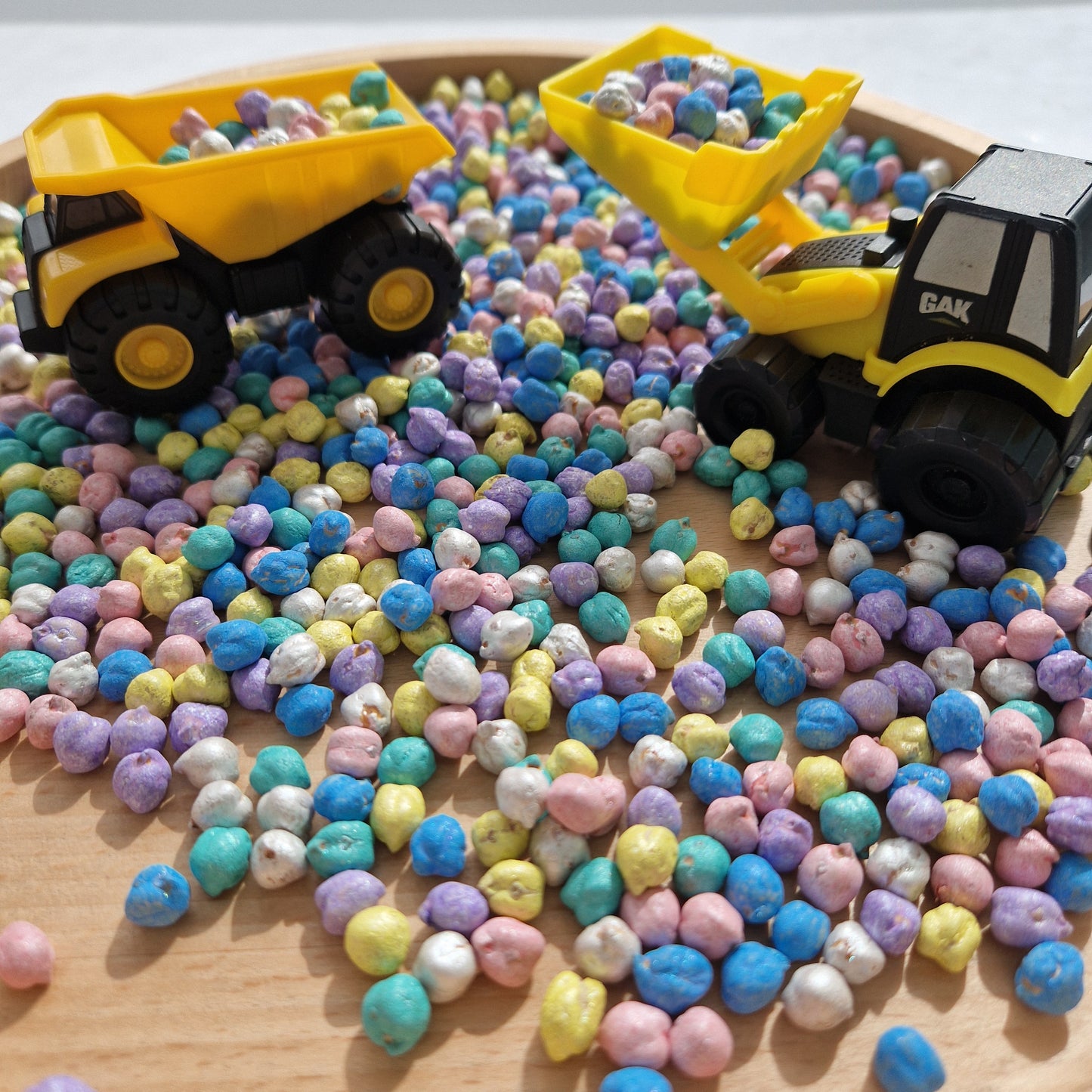 Pastel Chickpeas