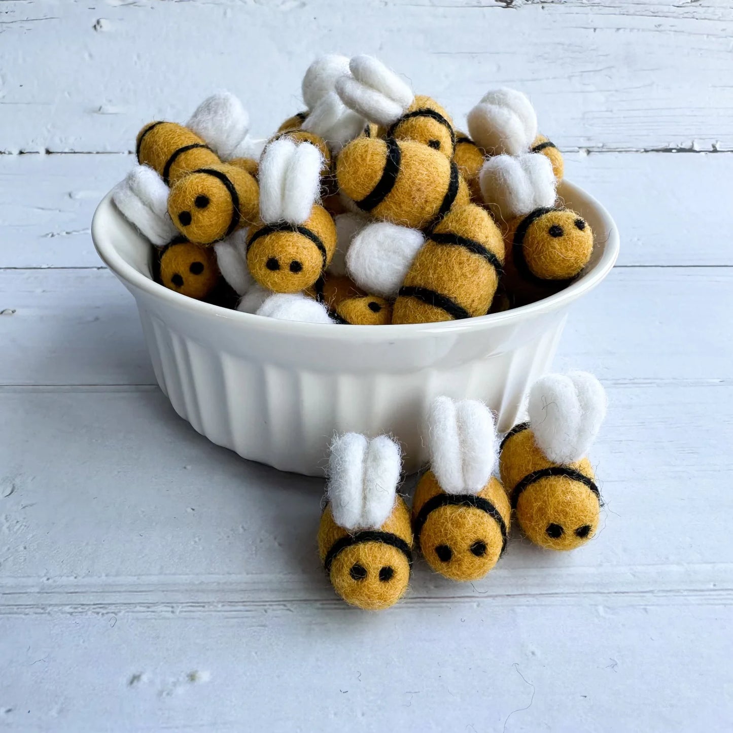 Felt Bee