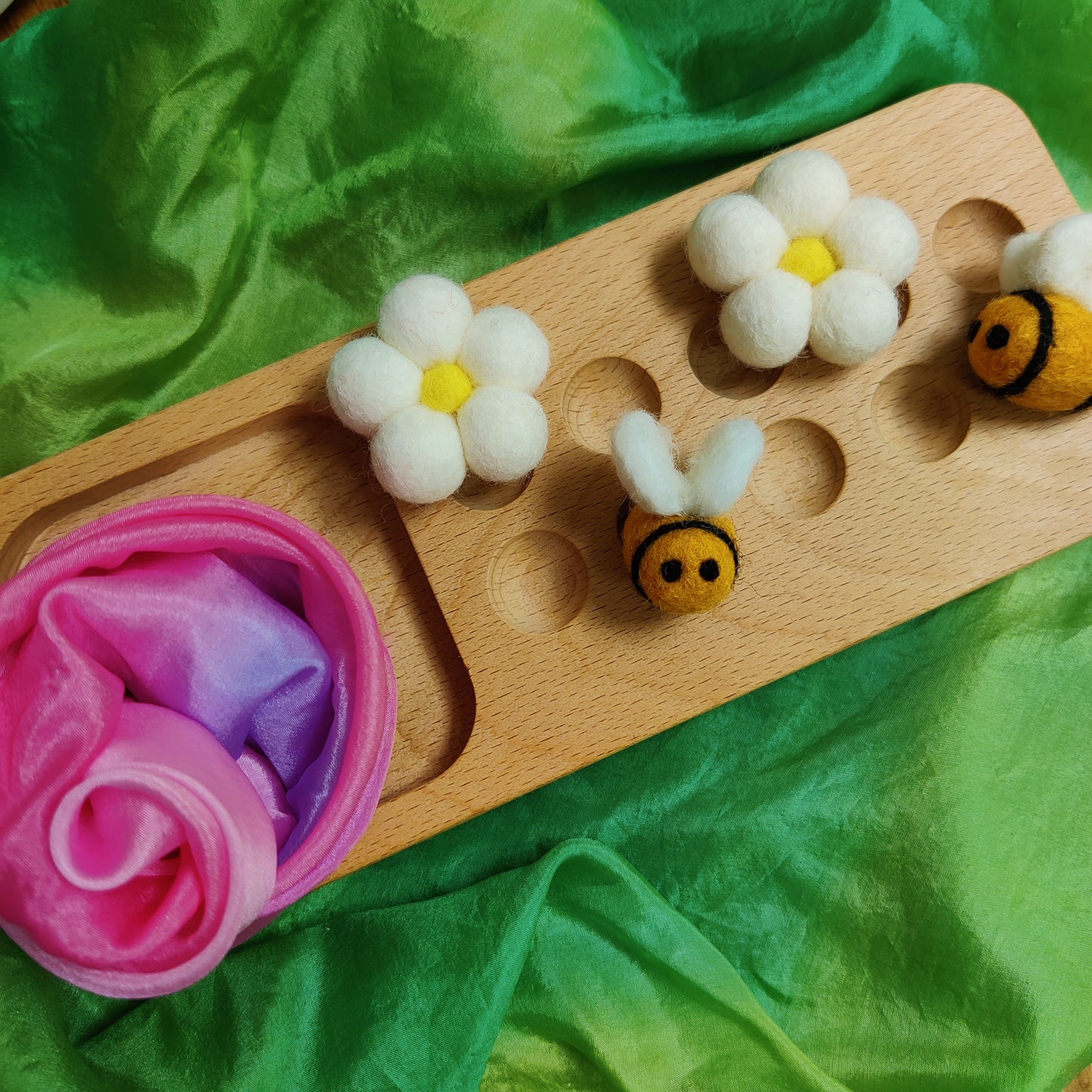 Felt Bee