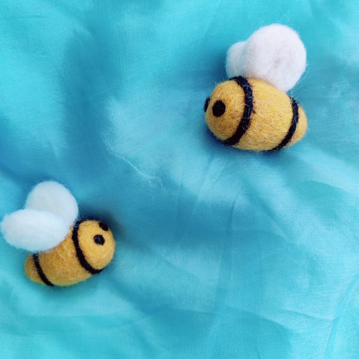 Felt Bee