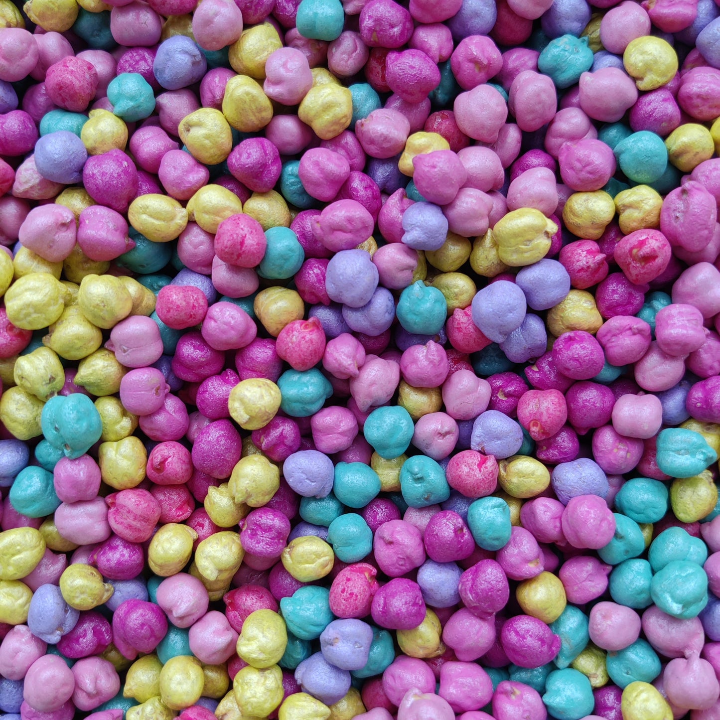 Love Hearts inspired Valentine Sensory Play Chickpeas